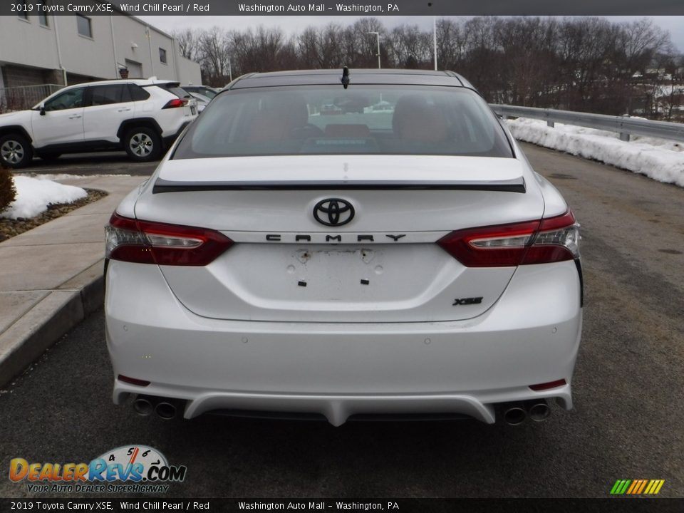 2019 Toyota Camry XSE Wind Chill Pearl / Red Photo #14