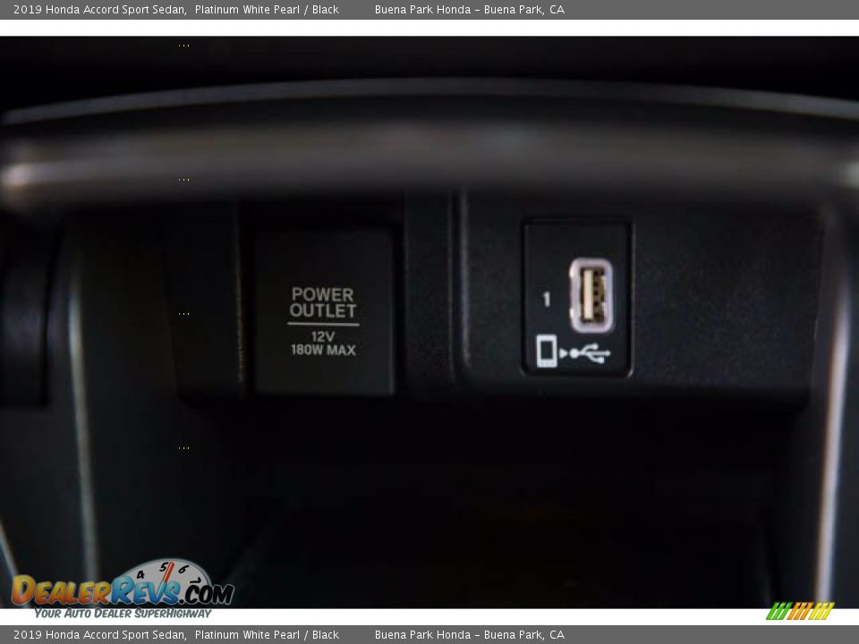 2019 Honda Accord Sport Sedan Platinum White Pearl / Black Photo #17