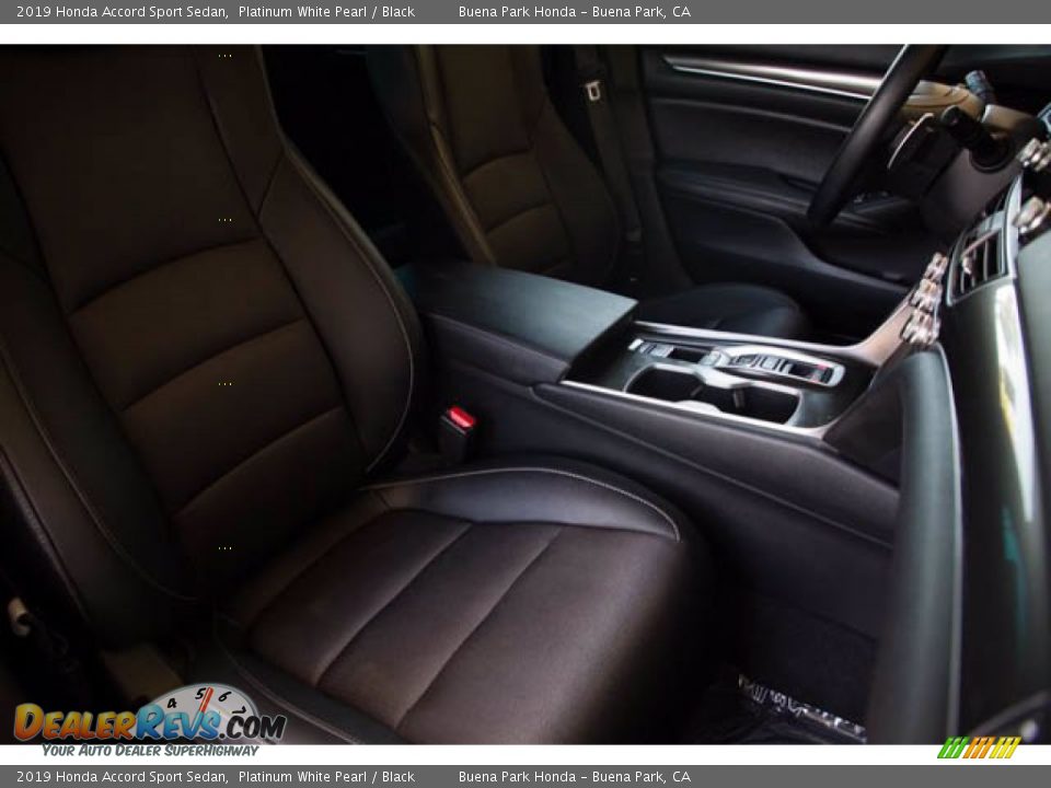 2019 Honda Accord Sport Sedan Platinum White Pearl / Black Photo #25