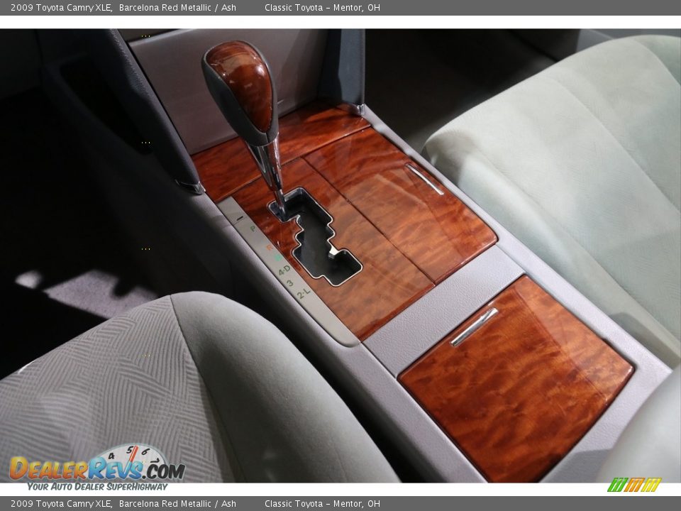2009 Toyota Camry XLE Barcelona Red Metallic / Ash Photo #13
