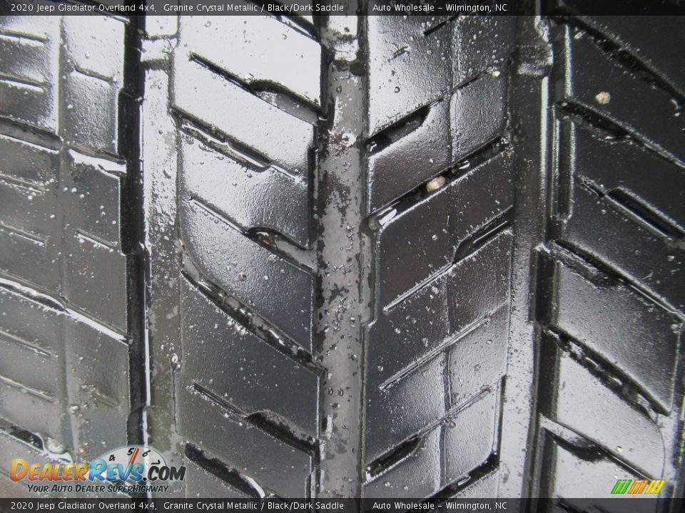 2020 Jeep Gladiator Overland 4x4 Granite Crystal Metallic / Black/Dark Saddle Photo #9