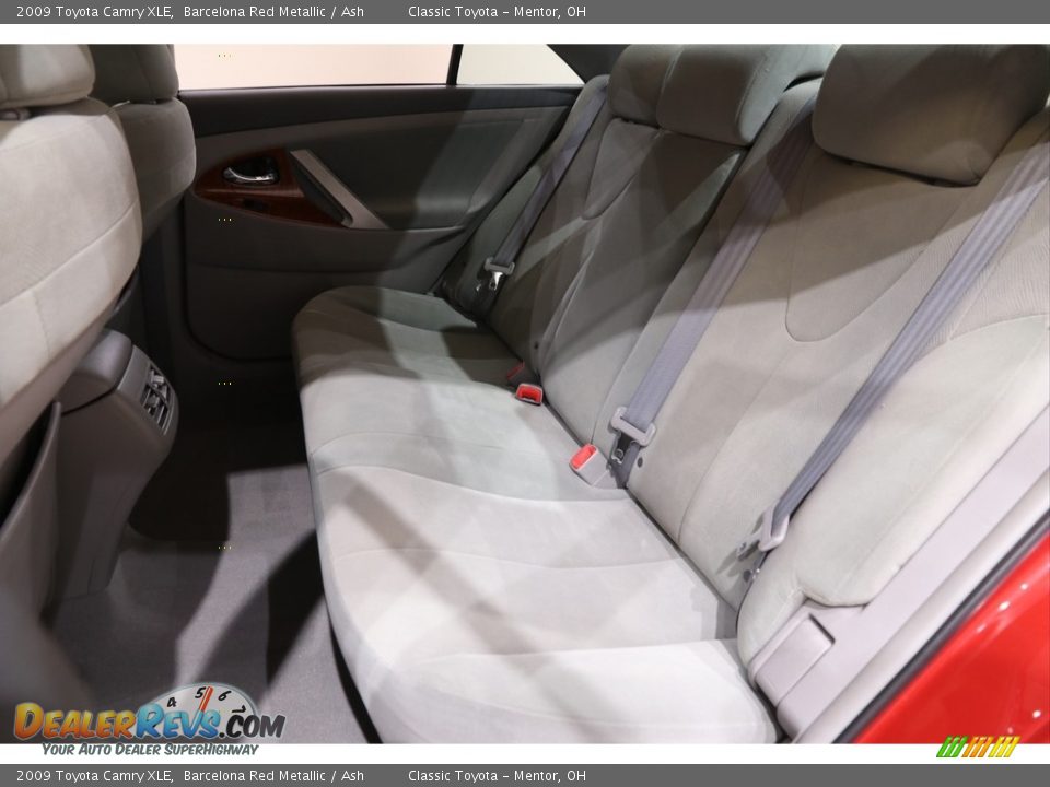 2009 Toyota Camry XLE Barcelona Red Metallic / Ash Photo #17