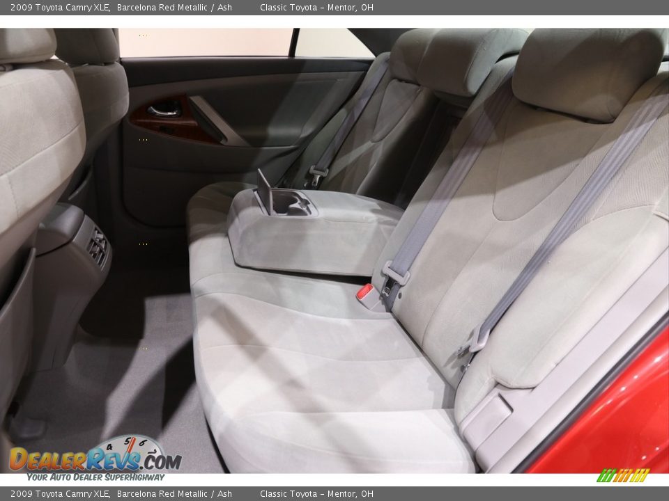 2009 Toyota Camry XLE Barcelona Red Metallic / Ash Photo #18
