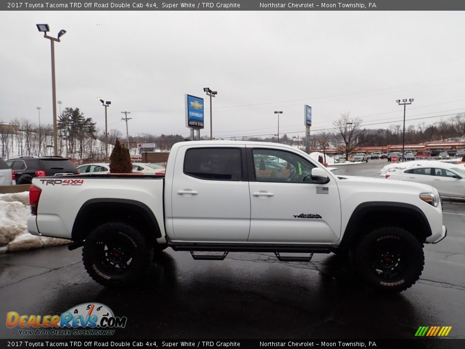 2017 Toyota Tacoma TRD Off Road Double Cab 4x4 Super White / TRD Graphite Photo #9