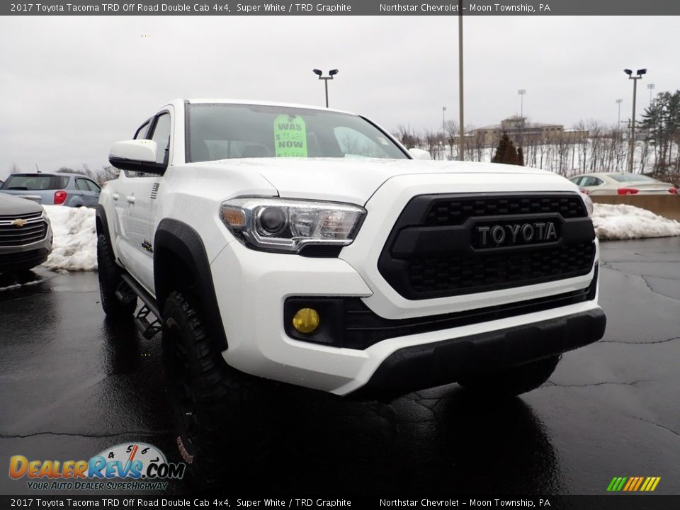 2017 Toyota Tacoma TRD Off Road Double Cab 4x4 Super White / TRD Graphite Photo #11