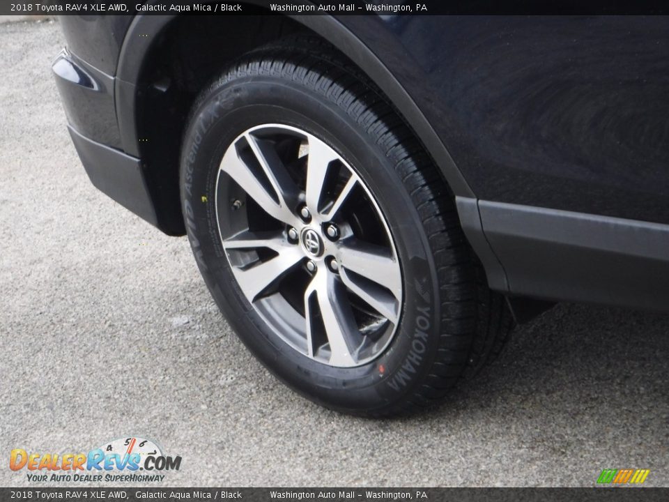 2018 Toyota RAV4 XLE AWD Galactic Aqua Mica / Black Photo #8