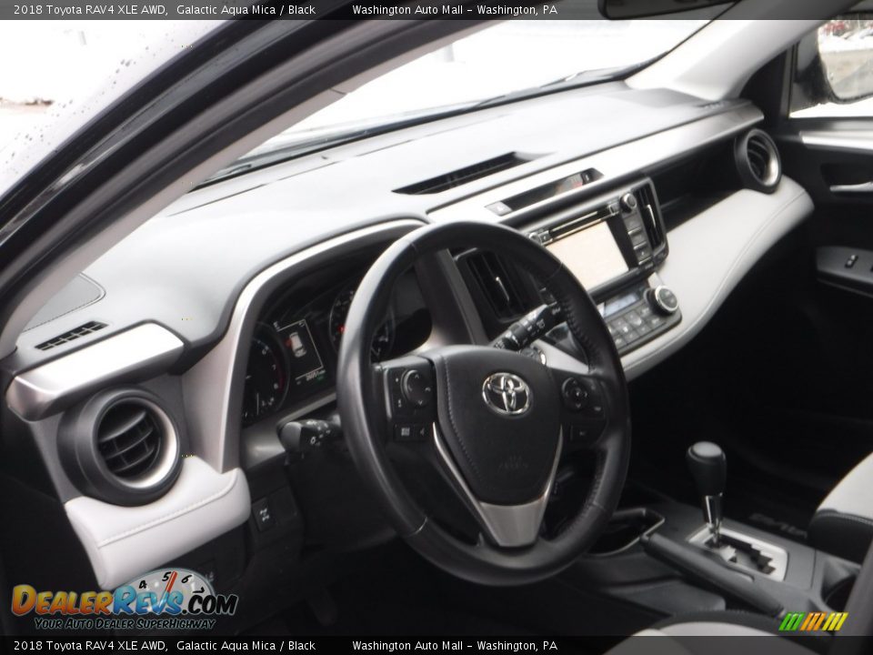 2018 Toyota RAV4 XLE AWD Galactic Aqua Mica / Black Photo #16