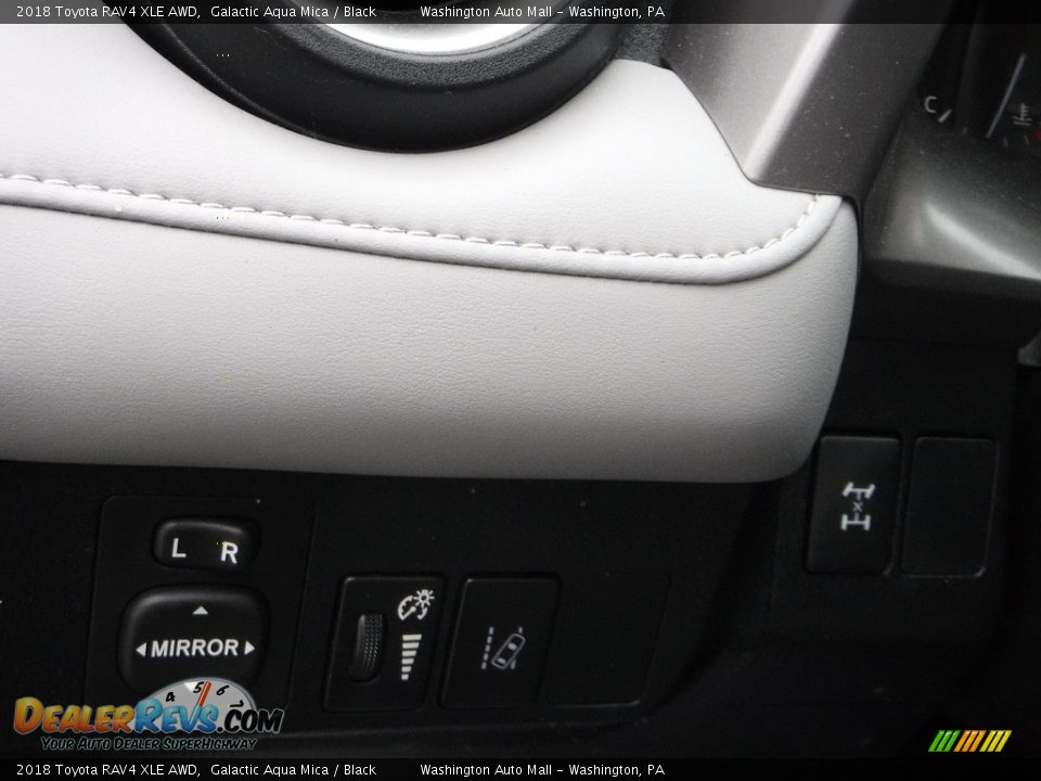 2018 Toyota RAV4 XLE AWD Galactic Aqua Mica / Black Photo #18