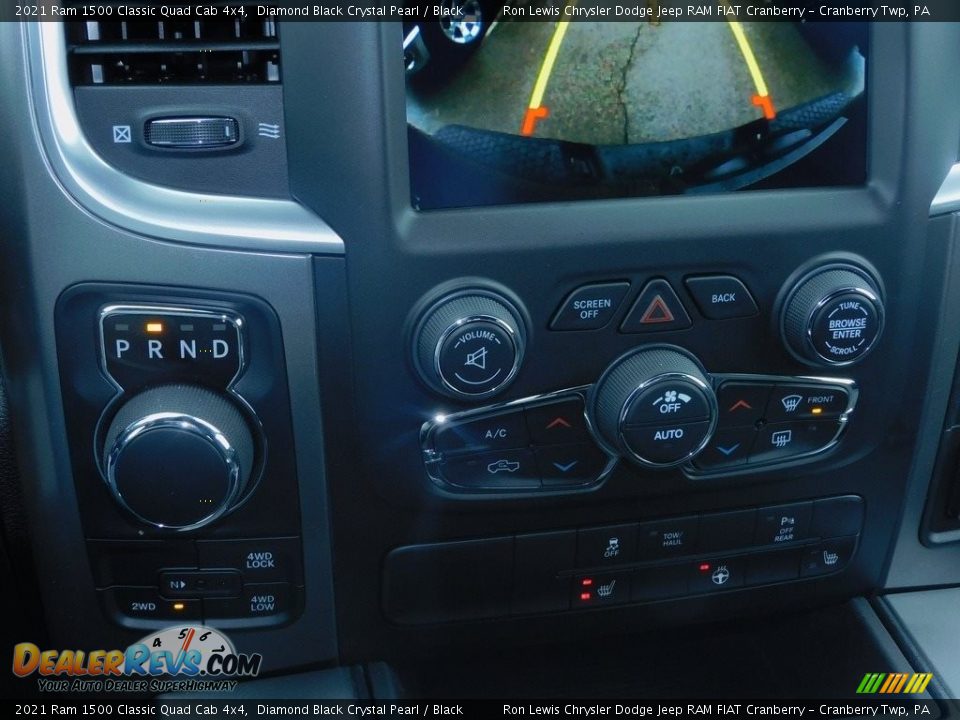 2021 Ram 1500 Classic Quad Cab 4x4 Diamond Black Crystal Pearl / Black Photo #18