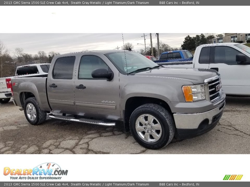 2013 GMC Sierra 1500 SLE Crew Cab 4x4 Stealth Gray Metallic / Light Titanium/Dark Titanium Photo #1