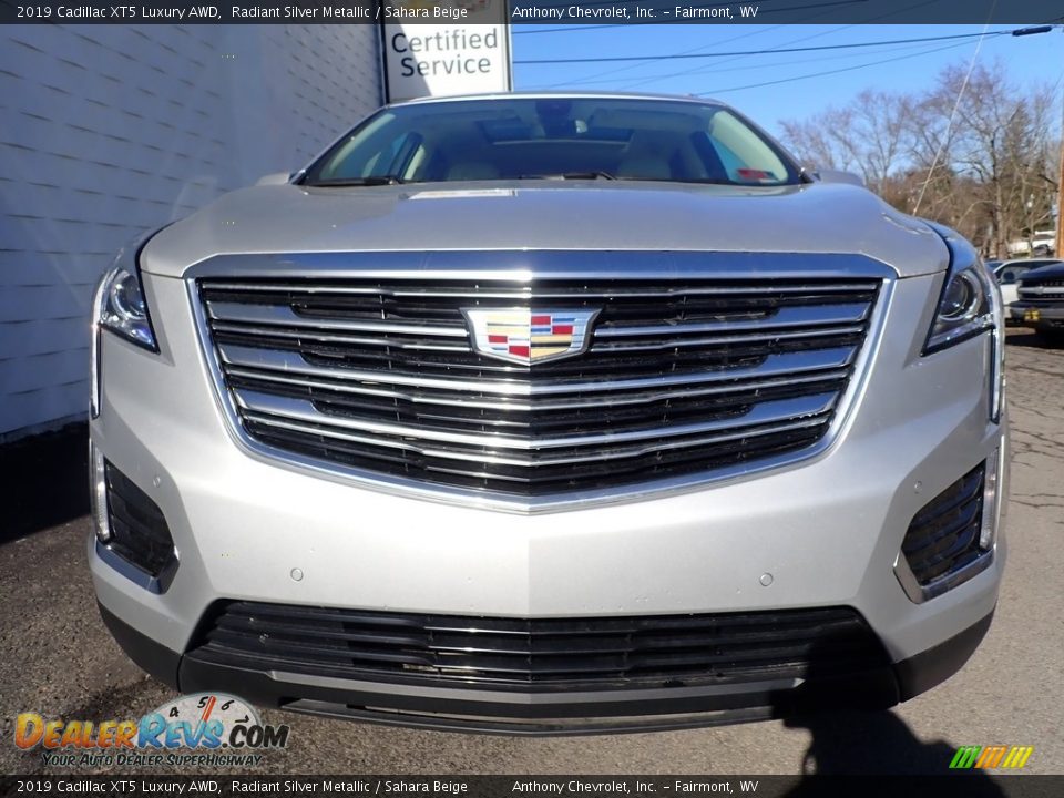 2019 Cadillac XT5 Luxury AWD Radiant Silver Metallic / Sahara Beige Photo #5