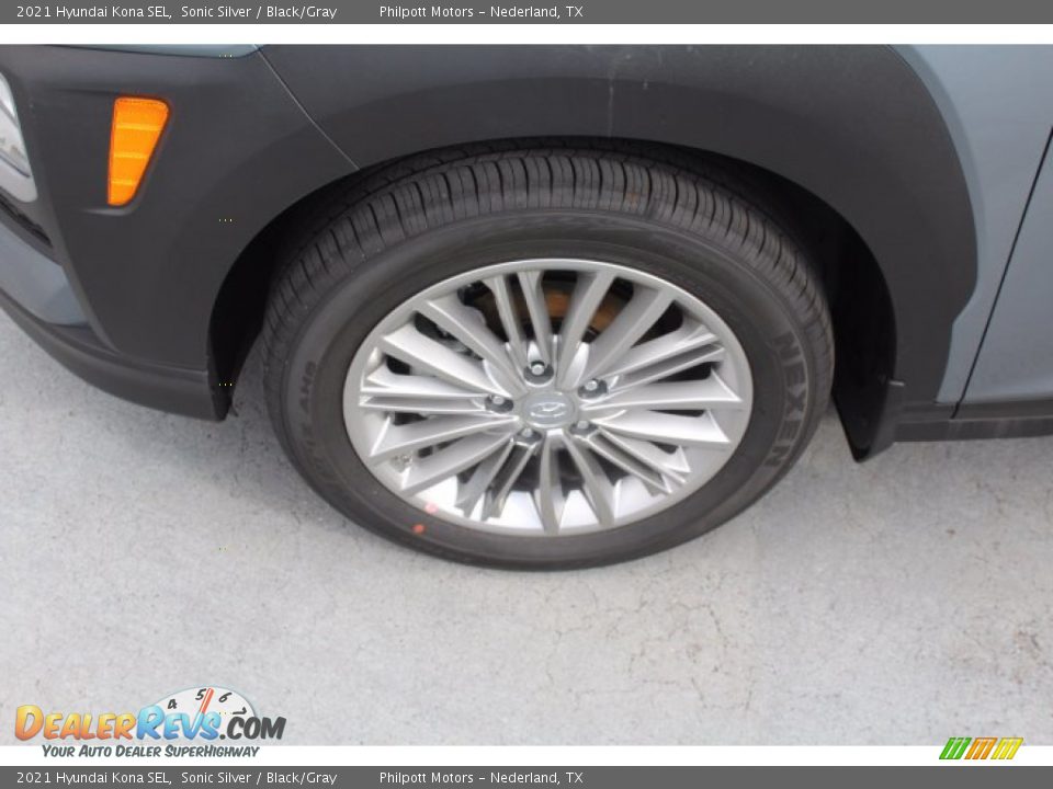 2021 Hyundai Kona SEL Sonic Silver / Black/Gray Photo #5