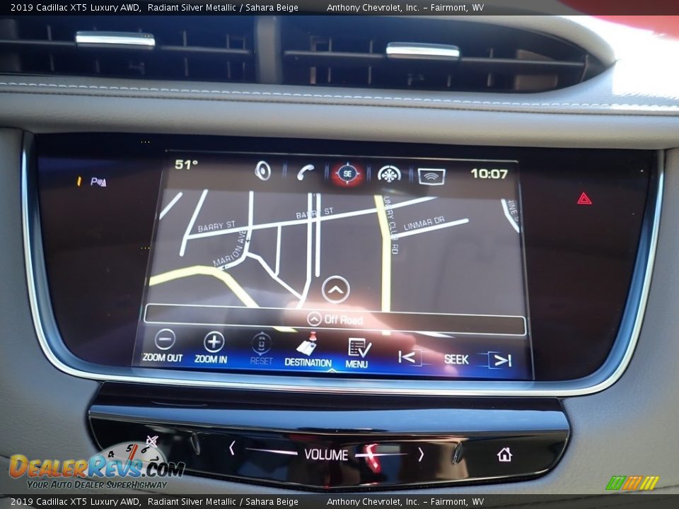 2019 Cadillac XT5 Luxury AWD Radiant Silver Metallic / Sahara Beige Photo #17