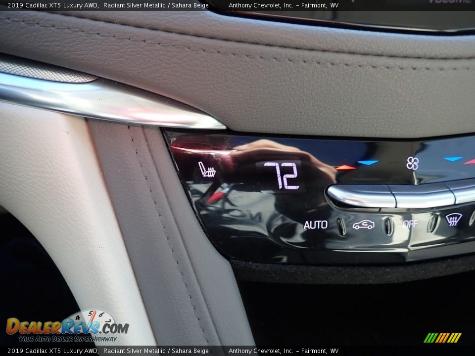 2019 Cadillac XT5 Luxury AWD Radiant Silver Metallic / Sahara Beige Photo #19