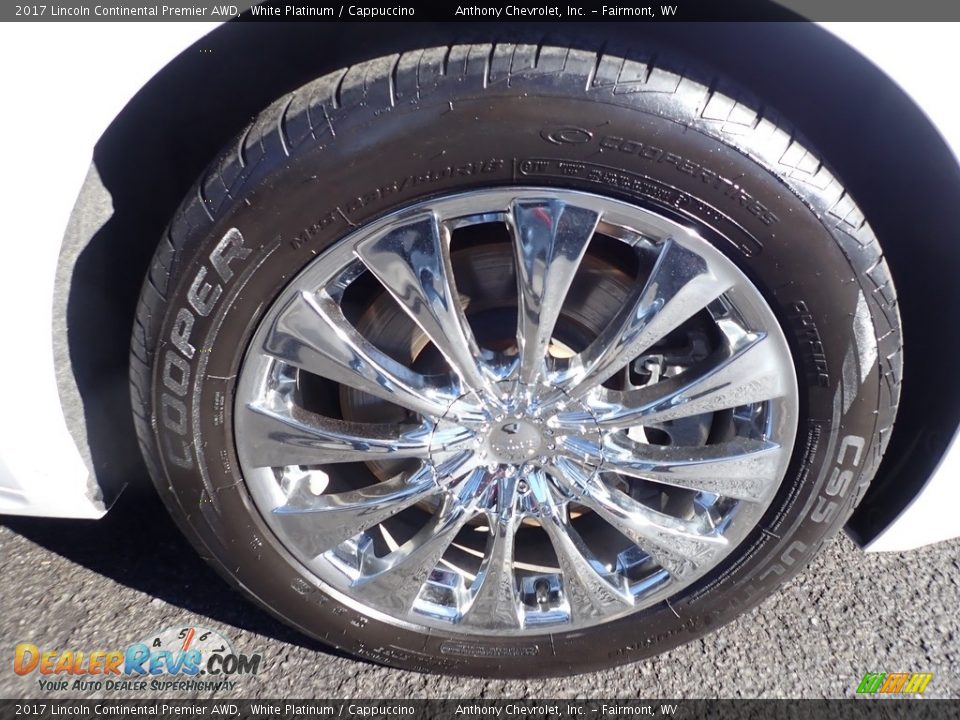 2017 Lincoln Continental Premier AWD White Platinum / Cappuccino Photo #8