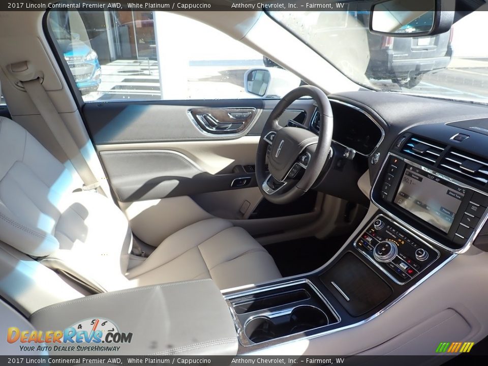 2017 Lincoln Continental Premier AWD White Platinum / Cappuccino Photo #10