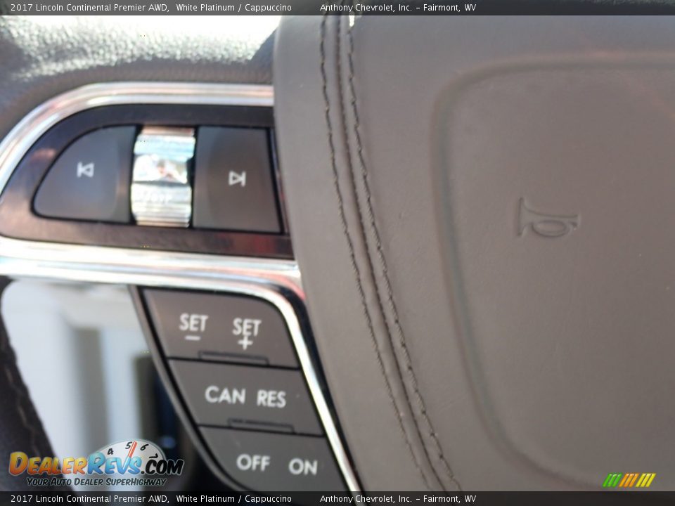 2017 Lincoln Continental Premier AWD White Platinum / Cappuccino Photo #19