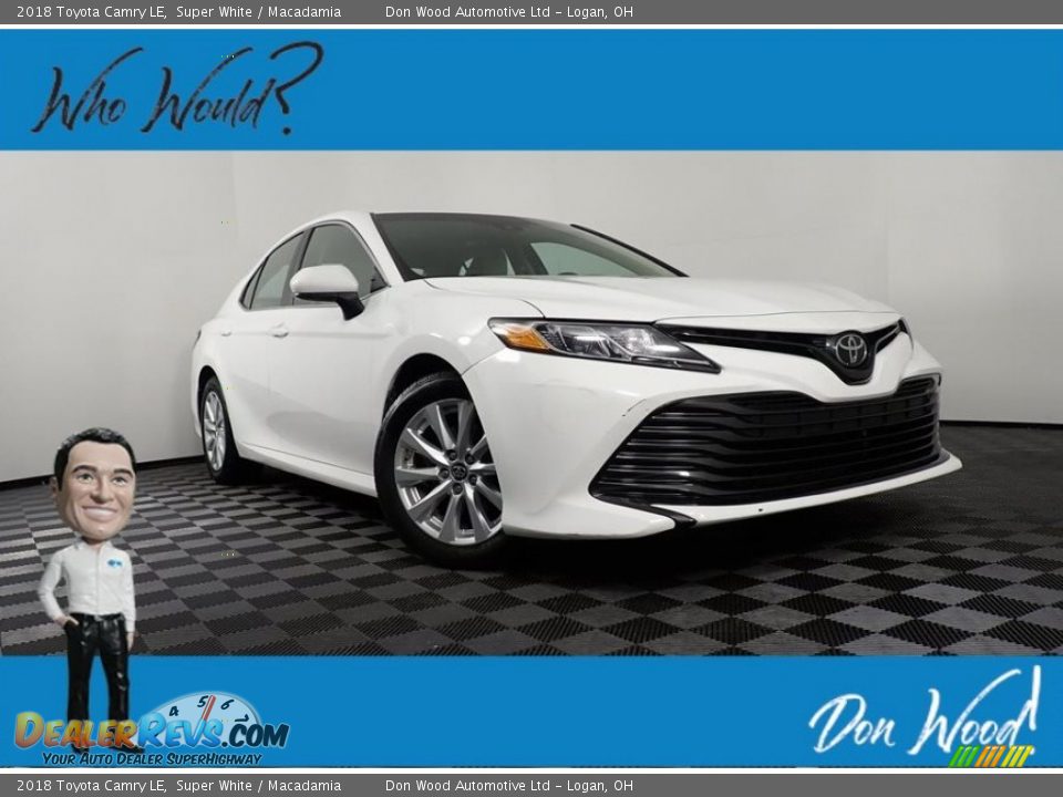 2018 Toyota Camry LE Super White / Macadamia Photo #1