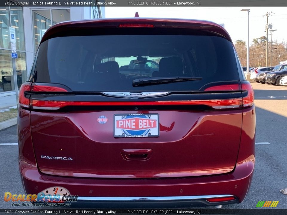 2021 Chrysler Pacifica Touring L Velvet Red Pearl / Black/Alloy Photo #7