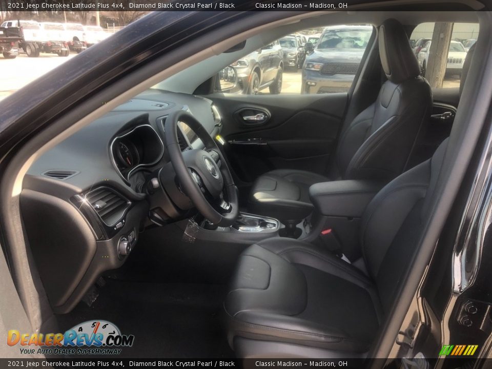 2021 Jeep Cherokee Latitude Plus 4x4 Diamond Black Crystal Pearl / Black Photo #2