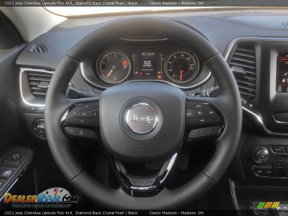 2021 Jeep Cherokee Latitude Plus 4x4 Diamond Black Crystal Pearl / Black Photo #5