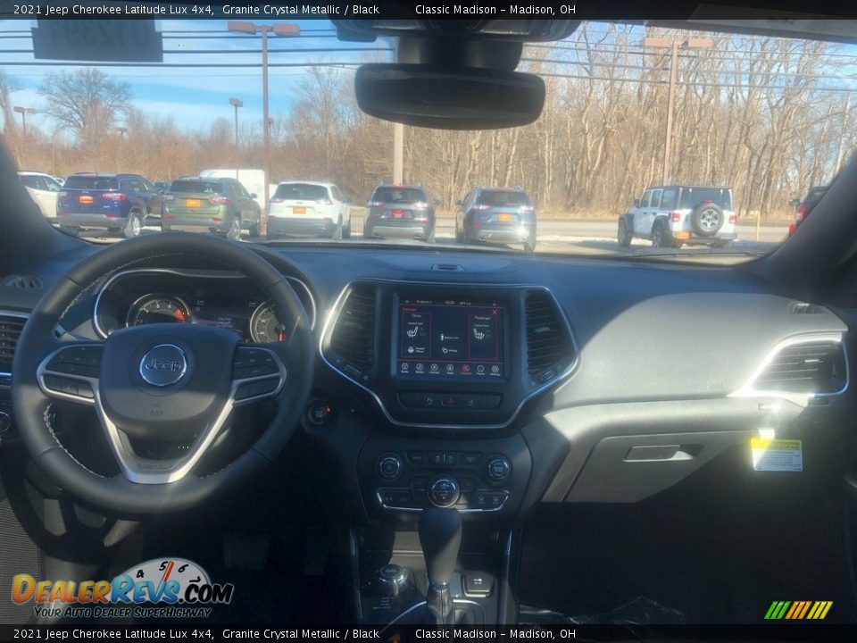 2021 Jeep Cherokee Latitude Lux 4x4 Granite Crystal Metallic / Black Photo #5
