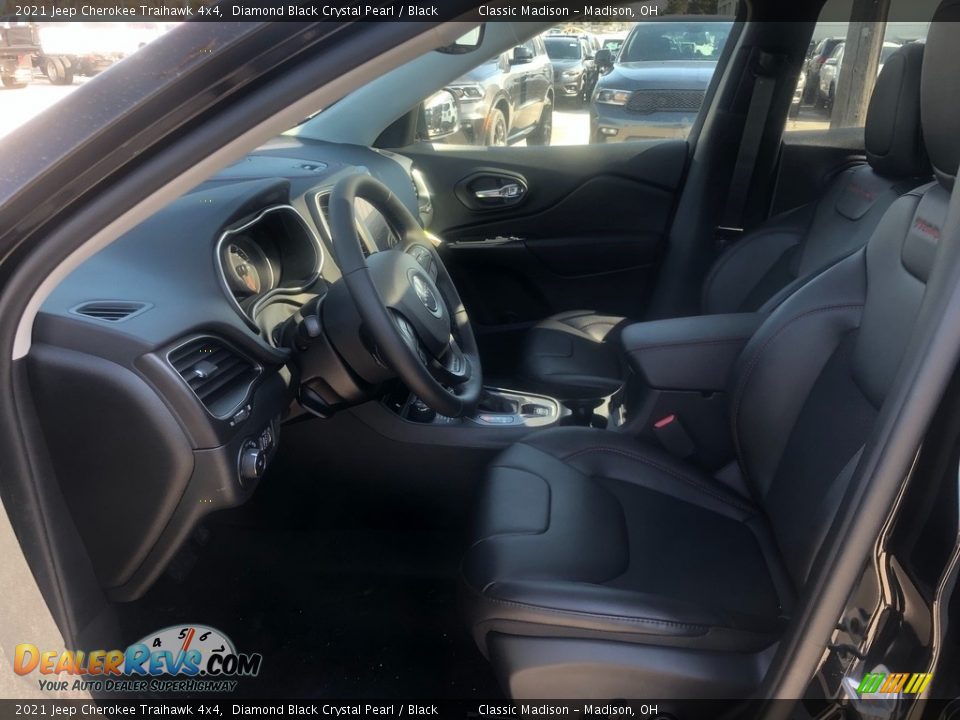 2021 Jeep Cherokee Traihawk 4x4 Diamond Black Crystal Pearl / Black Photo #2