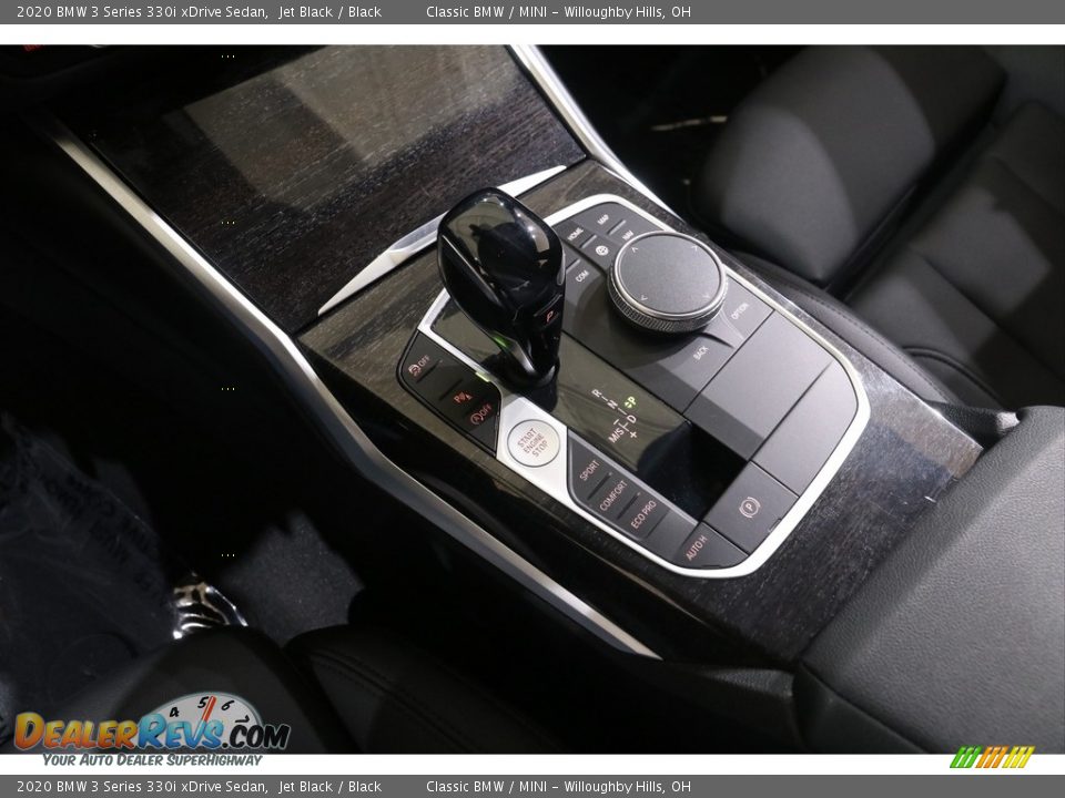 2020 BMW 3 Series 330i xDrive Sedan Jet Black / Black Photo #16