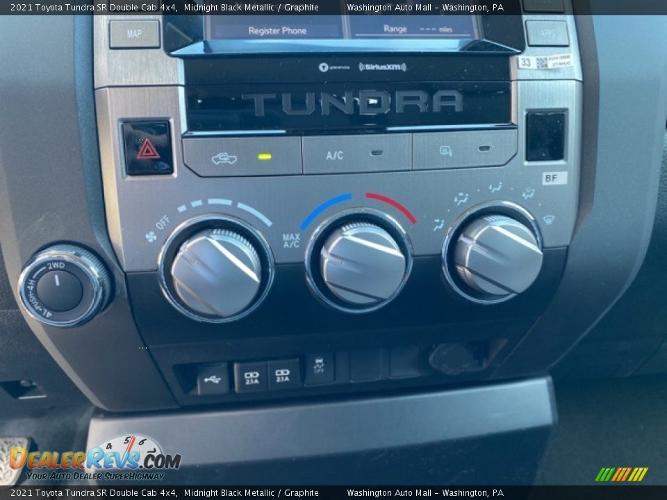 2021 Toyota Tundra SR Double Cab 4x4 Midnight Black Metallic / Graphite Photo #17