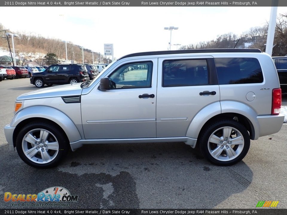 2011 Dodge Nitro Heat 4.0 4x4 Bright Silver Metallic / Dark Slate Gray Photo #2