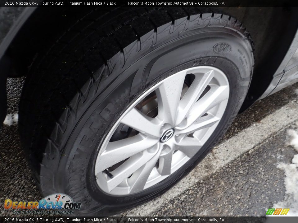 2016 Mazda CX-5 Touring AWD Titanium Flash Mica / Black Photo #5