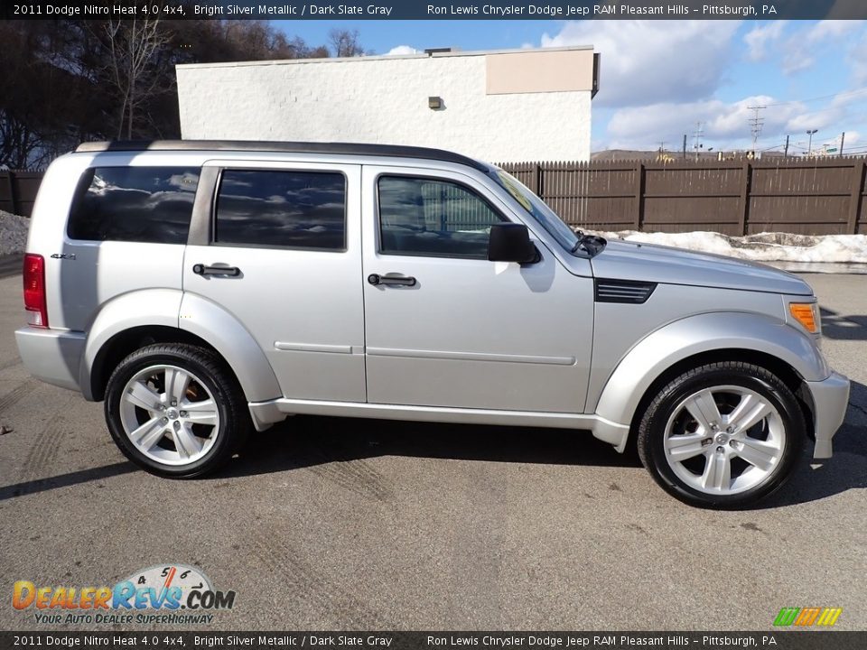 2011 Dodge Nitro Heat 4.0 4x4 Bright Silver Metallic / Dark Slate Gray Photo #7