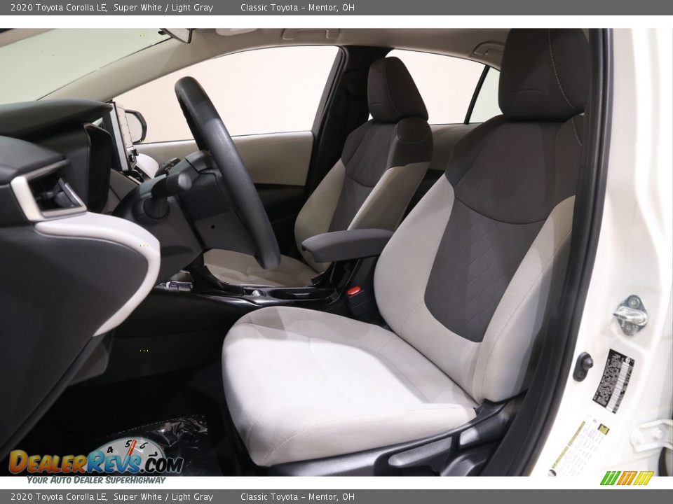 2020 Toyota Corolla LE Super White / Light Gray Photo #5