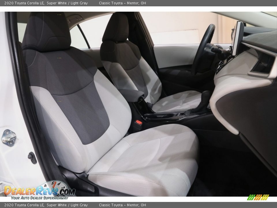 2020 Toyota Corolla LE Super White / Light Gray Photo #14