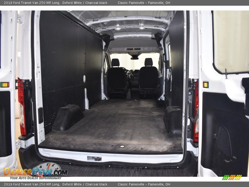 2019 Ford Transit Van 250 MR Long Oxford White / Charcoal black Photo #8