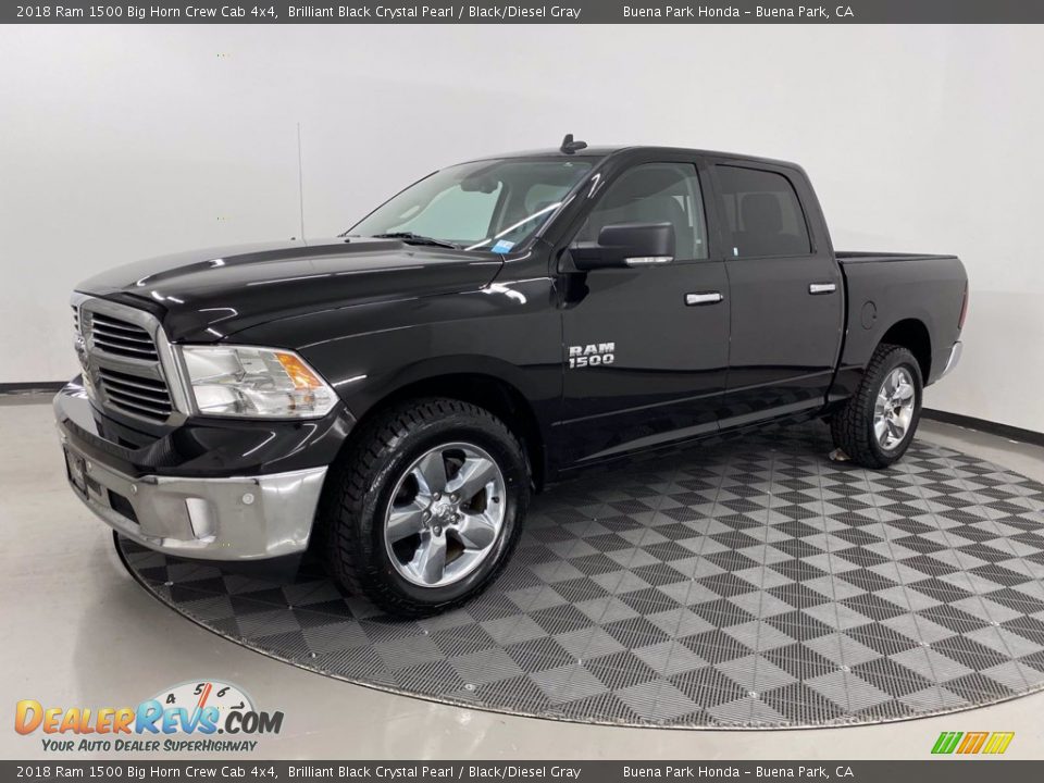 2018 Ram 1500 Big Horn Crew Cab 4x4 Brilliant Black Crystal Pearl / Black/Diesel Gray Photo #4