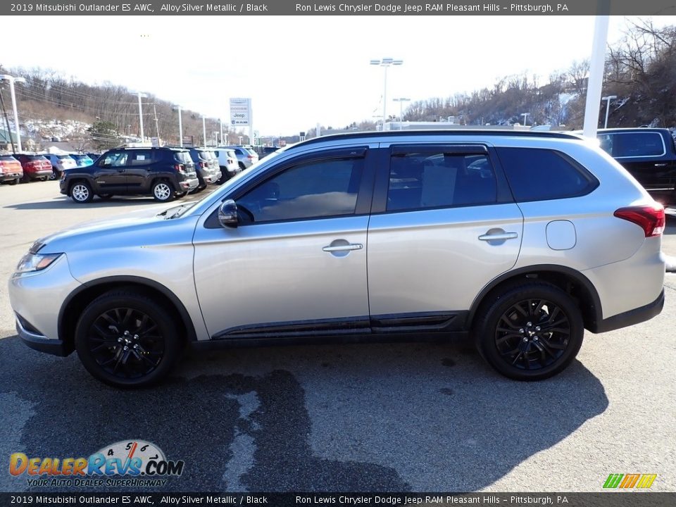 2019 Mitsubishi Outlander ES AWC Alloy Silver Metallic / Black Photo #2