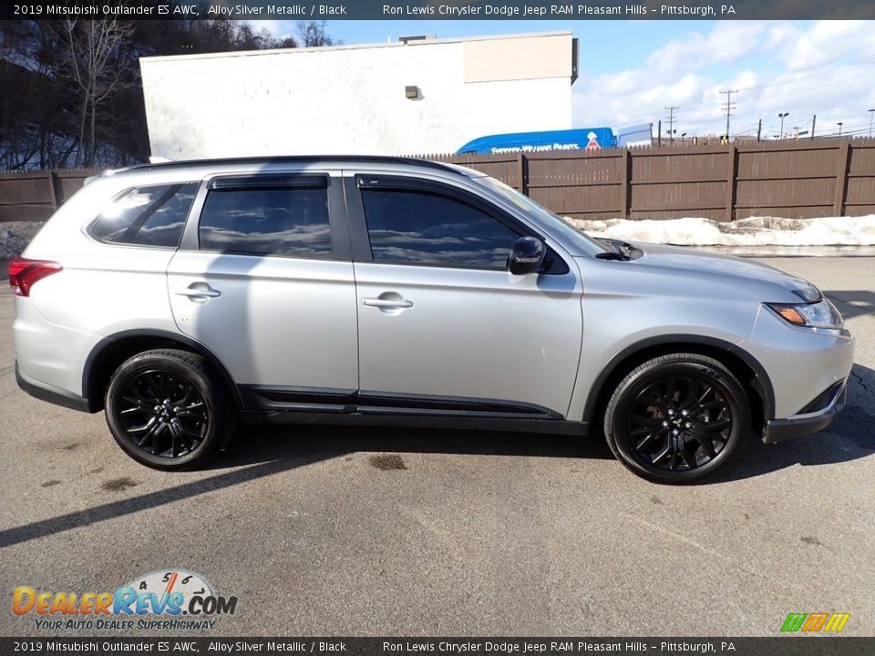 2019 Mitsubishi Outlander ES AWC Alloy Silver Metallic / Black Photo #7