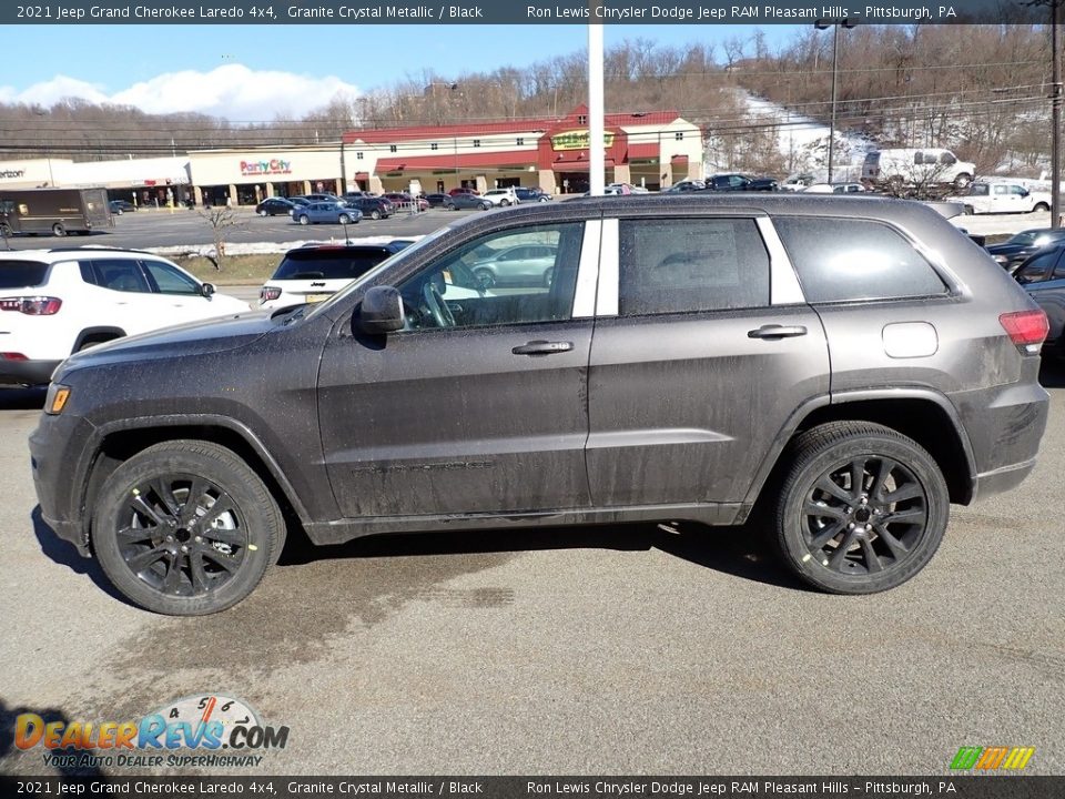 2021 Jeep Grand Cherokee Laredo 4x4 Granite Crystal Metallic / Black Photo #2