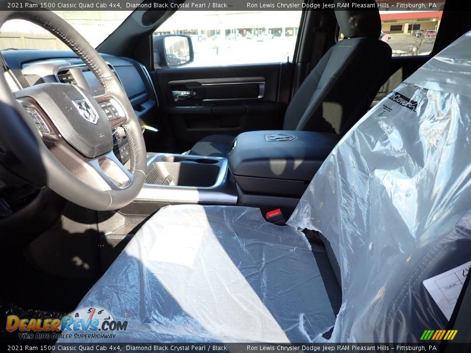 2021 Ram 1500 Classic Quad Cab 4x4 Diamond Black Crystal Pearl / Black Photo #10