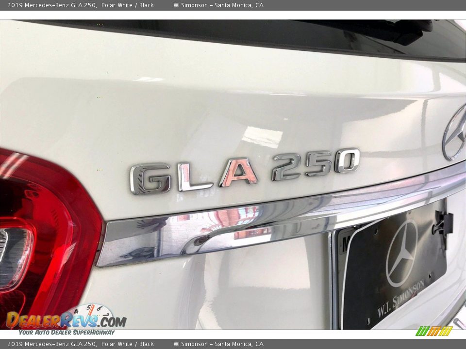 2019 Mercedes-Benz GLA 250 Polar White / Black Photo #31