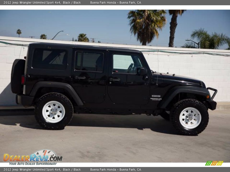 2012 Jeep Wrangler Unlimited Sport 4x4 Black / Black Photo #12