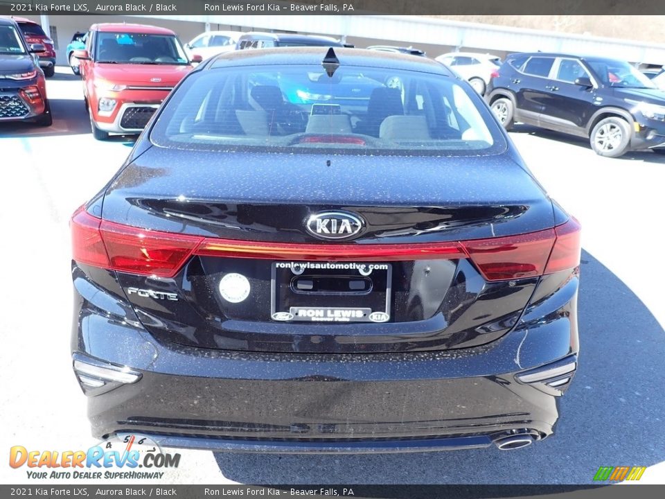 2021 Kia Forte LXS Aurora Black / Black Photo #3