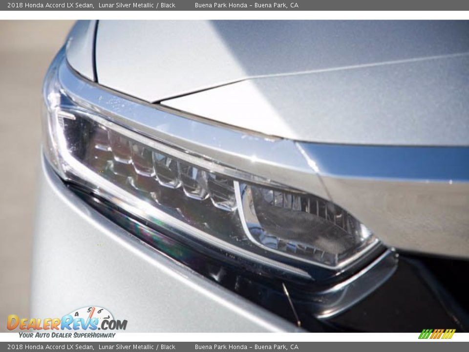 2018 Honda Accord LX Sedan Lunar Silver Metallic / Black Photo #8