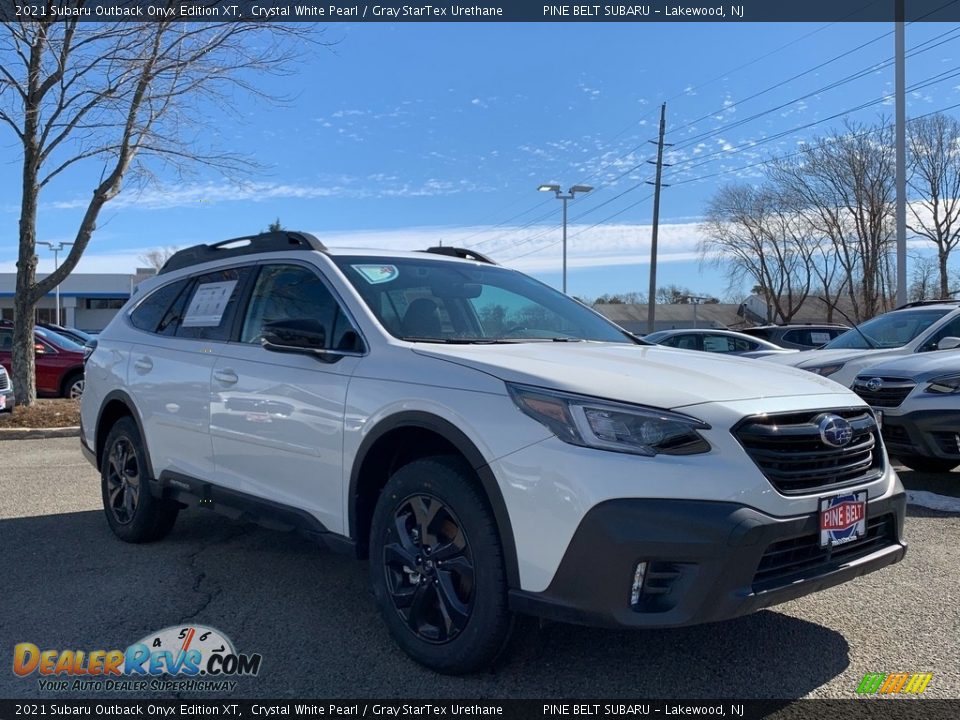 2021 Subaru Outback Onyx Edition XT Crystal White Pearl / Gray StarTex Urethane Photo #1