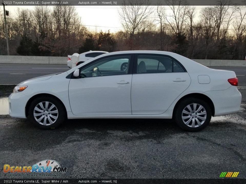 2013 Toyota Corolla LE Super White / Ash Photo #6