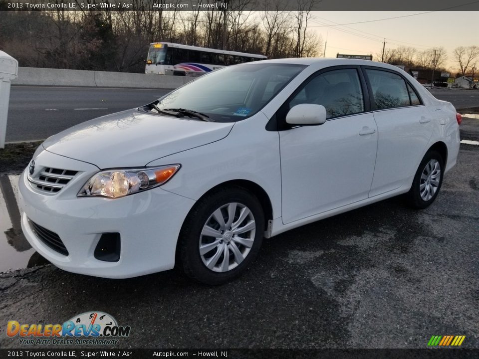 2013 Toyota Corolla LE Super White / Ash Photo #7