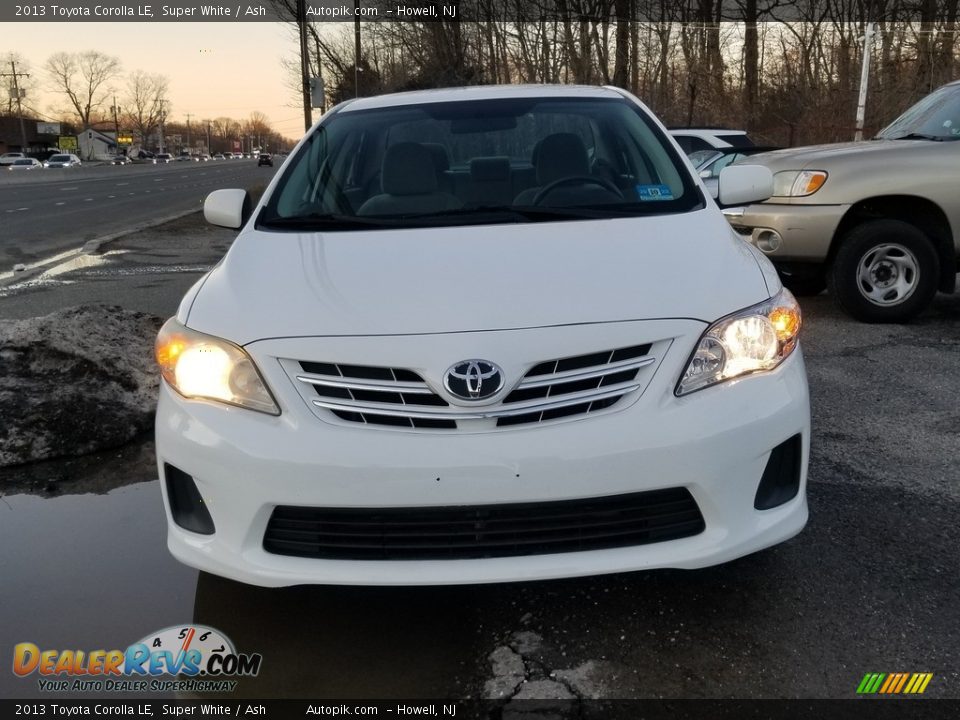 2013 Toyota Corolla LE Super White / Ash Photo #8