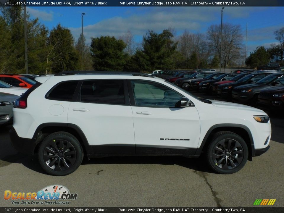 2021 Jeep Cherokee Latitude Lux 4x4 Bright White / Black Photo #4