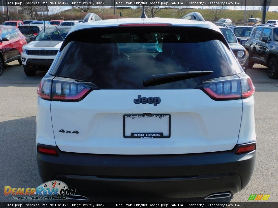 2021 Jeep Cherokee Latitude Lux 4x4 Bright White / Black Photo #6